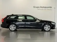 Käytetty Volvo V90 Momentum 197 HP (144 kW) 2021 Musta Farmari