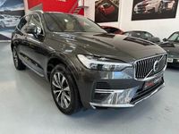 Usado Volvo XC60 Core 350 CV (257 kW) 2022 Gris / plata SUV