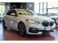 Usado BMW 116 Sport Line 116 CV (85 kW) 2021 Blanco Utilitario