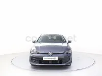 Usado VW Golf VIII 115 CV (84 kW) 2025 Gris / plata Berlina