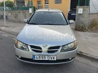 Usado Nissan Almera Visia 98 CV (72 kW) 2005 Gris / plata Berlina