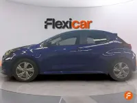 Usado Toyota Yaris Active 116 CV (85 kW) 2025 Azul Utilitario