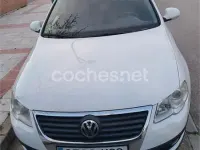 Usado VW Passat Advance 105 CV (77 kW) 2011 Blanco Familiar