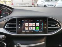 Usado Peugeot 308 Style 130 CV (95 kW) 2020 Gris / plata Berlina