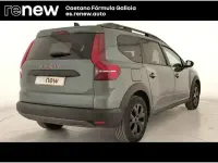 Usado Dacia Jogger Extreme 140 CV (102 kW) 2025 Verde Monovolumen