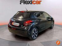 Usado Peugeot 208 GT-line 102 CV (75 kW) 2019 Negro Utilitario