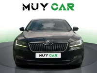 Usado Skoda Superb Ambition 150 CV (110 kW) 2018 Negro Berlina