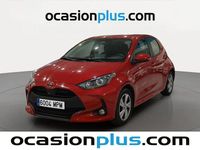Usado Toyota Yaris Active 116 CV (85 kW) 2024 Rojo Utilitario