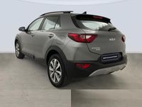 Usado Kia Stonic 100 CV (73 kW) 2025 Gris SUV