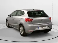 Usado Seat Ibiza Style Plus 115 CV (84 kW) 2019 Gris / plata Utilitario
