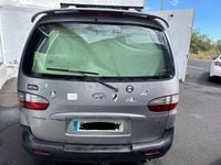 Usado Hyundai H-1 140 CV (102 kW) 2006 Beige Monovolumen