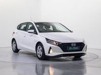 Usado Hyundai i20 100 CV (73 kW) 2022 Blanco Berlina