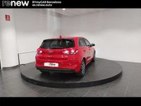 Usado Hyundai i30 120 CV (88 kW) 2019 Rojo Berlina