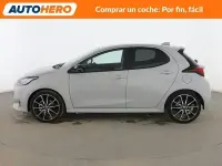 Usado Toyota Yaris Hybrid Sport 131 CV (96 kW) 2024 Gris Berlina