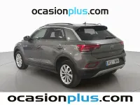 Usado VW T-Roc Life 110 CV (80 kW) 2024 Gris SUV