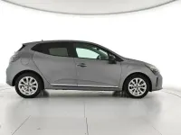 Usado Renault Clio V Evolution 100 CV (73 kW) 2025 Gris Berlina
