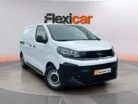 Usado Opel Vivaro 120 CV (88 kW) 2025 Blanco Monovolumen