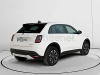 Usado Fiat 600 100 CV (73 kW) 2024 Blanco SUV