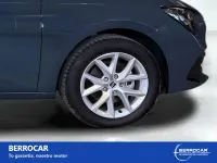 Usado Seat Leon Style 116 CV (85 kW) 2025 Gris