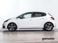 Usado Peugeot 208 GT-line 110 CV (80 kW) 2019 Blanco Utilitario