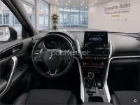Usado Mitsubishi Eclipse Cross Motion 188 CV (138 kW) 2022 Blanco SUV