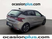 Usado Hyundai i20 101 CV (74 kW) 2022 Gris Utilitario