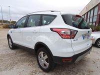 Usado Ford Kuga Trend 150 CV (110 kW) 2018 Gris / plata SUV