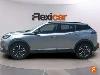 Usado Peugeot 2008 Allure 101 CV (74 kW) 2022 Gris SUV