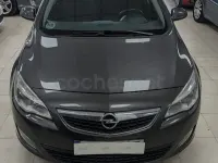 Usado Opel Astra Excellence 110 CV (80 kW) 2012 Negro Berlina