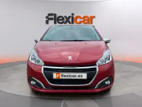 Usado Peugeot 208 Access 82 CV (60 kW) 2017 Rojo Utilitario