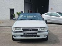 Usado Opel Astra 114 CV (83 kW) 1997 Blanco Descapotable
