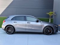 Usado Mercedes A180 116 CV (85 kW) 2019 Gris / plata Berlina