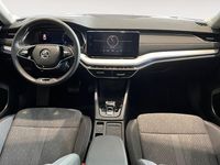 Usado Skoda Octavia Selection 150 CV (110 kW) 2024 Gris Familiar