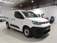 Usado Citroën Berlingo 75 CV (55 kW) 2019 Blanco Monovolumen