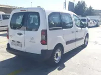 Usado Citroën Berlingo Live 76 CV (55 kW) 2018 Blanco Monovolumen