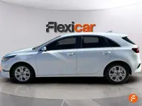 Usado Kia Ceed 136 CV (100 kW) 2023 Blanco Utilitario
