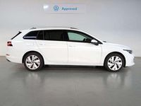 Usado VW Golf VIII Style 116 CV (85 kW) 2024 Blanco Familiar