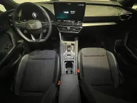 Usado Cupra Leon 150 CV (110 kW) 2025 Gris / plata Berlina