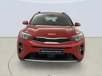Usado Kia Stonic 84 CV (61 kW) 2023 Rojo SUV