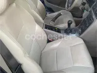 Usado Volvo V70 Momentum 163 CV (119 kW) 2005 Azul Familiar