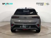 Usado Opel Mokka 136 CV (100 kW) 2025 Gris SUV
