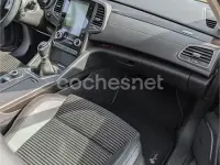 Usado Renault Talisman Zen 130 CV (95 kW) 2016 Azul Familiar