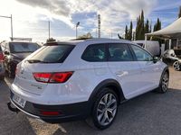 Usado Seat Leon 4Drive 184 CV (135 kW) 2016 Blanco Familiar