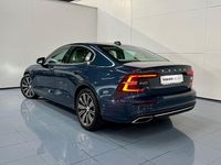 Usado Volvo S60 Inscription 455 CV (334 kW) 2021 Azul Berlina