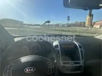 Usado Kia Ceed Active 115 CV (84 kW) 2007 Gris / plata Utilitario