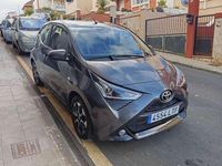 Usado Toyota Aygo X-cite 72 CV (52 kW) 2021 Gris Utilitario