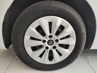 Usado Renault Kangoo 95 CV (69 kW) 2025 Blanco Monovolumen