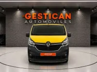 Usado Renault Trafic 95 CV (69 kW) 2020 Amarillo Monovolumen
