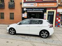Usado Peugeot 308 Allure 125 CV (91 kW) 2014 Blanco Utilitario