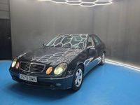 Usado Mercedes E280 Avantgarde 190 CV (139 kW) 2005 Azul Berlina